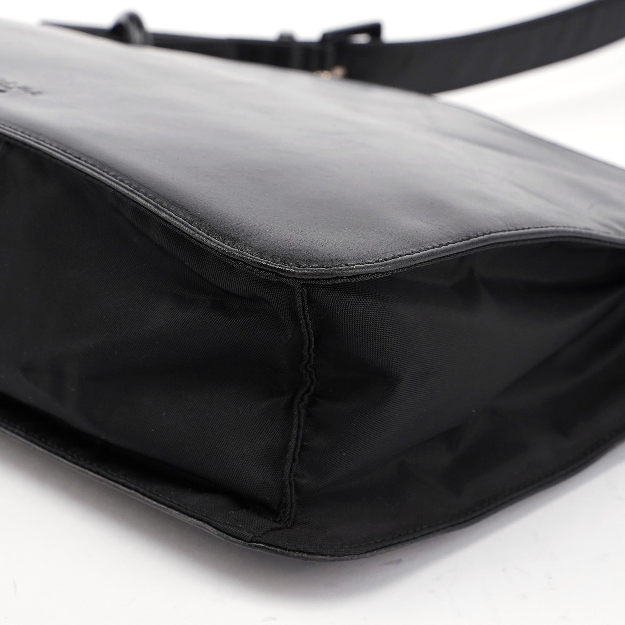 Black Vitello Tessuto Shoulder Bag