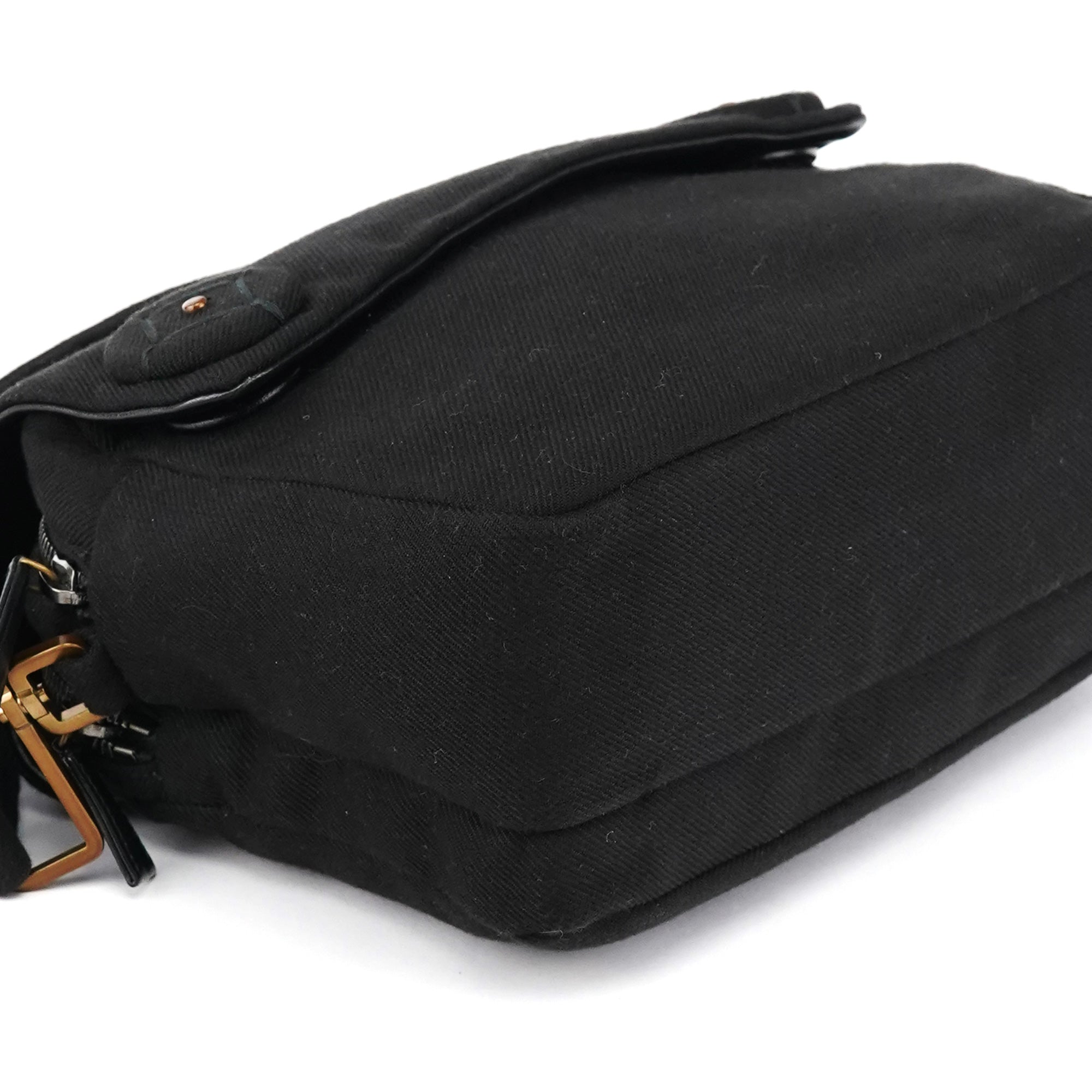 BN0245 Black Cotton Snap Shoulder Bag