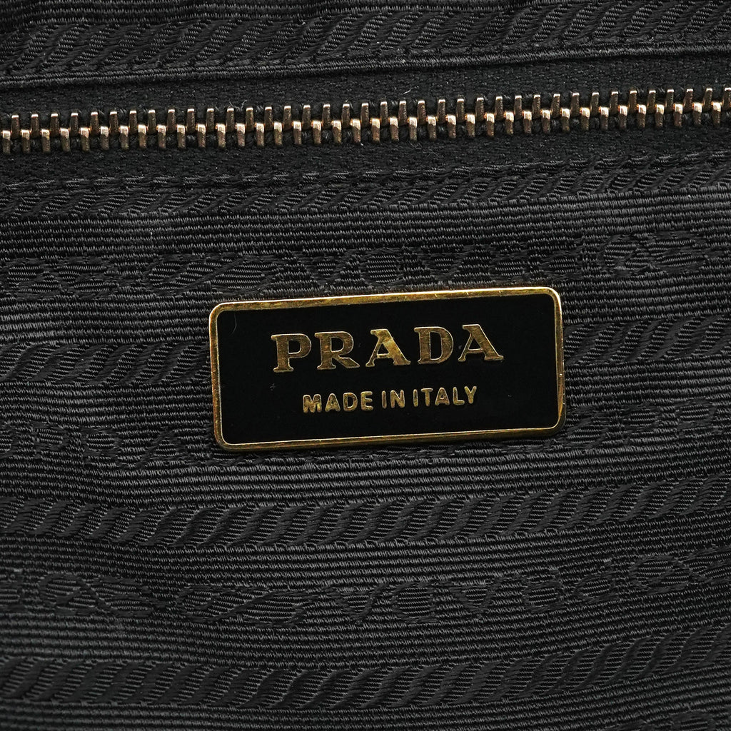 BN0315 Black Vitello Chic Shoulder Bag