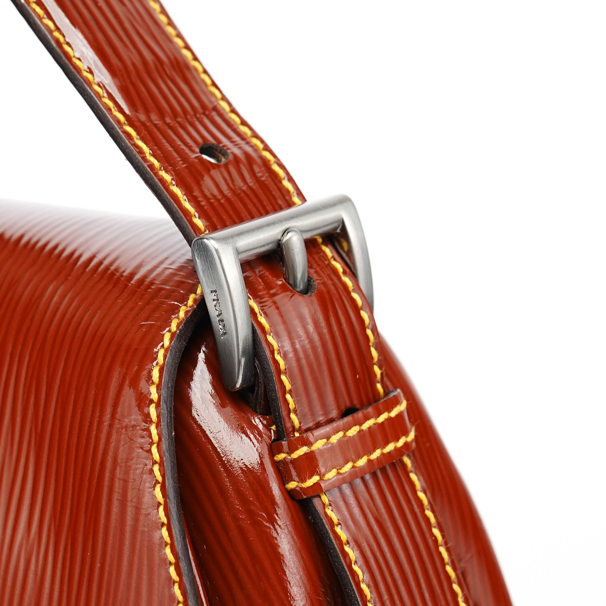 BN0526 Brown Vernice Old Shoulder Bag