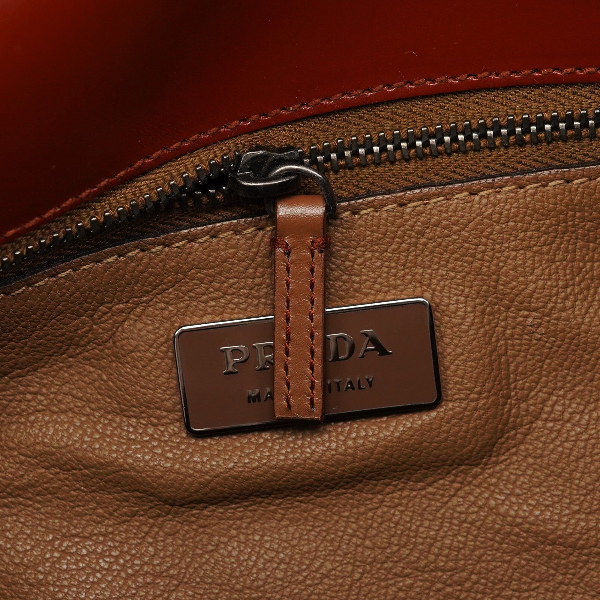 BN0526 Brown Vernice Old Shoulder Bag