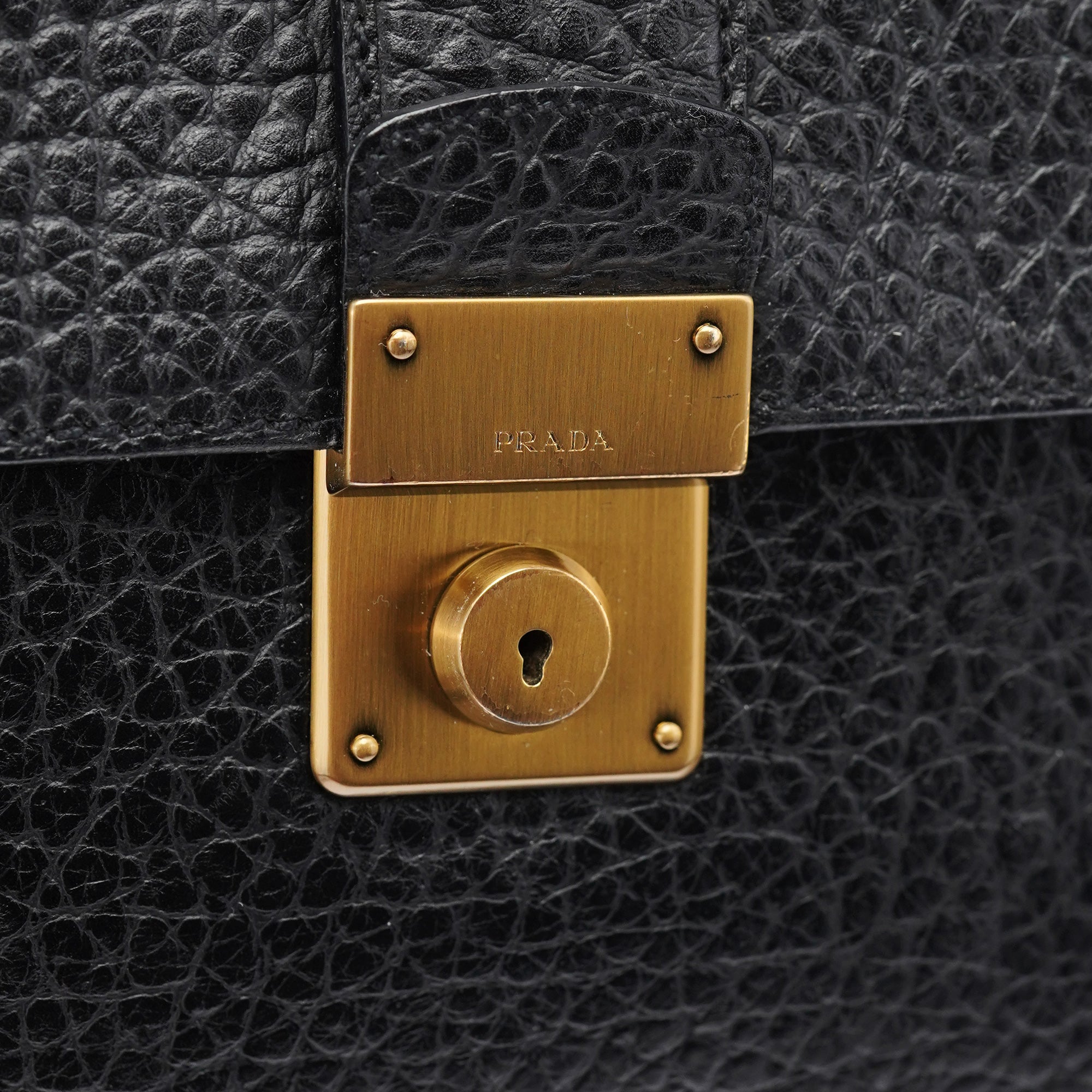 BN0960 Black Berlino Sound Leather Top Handle Bag
