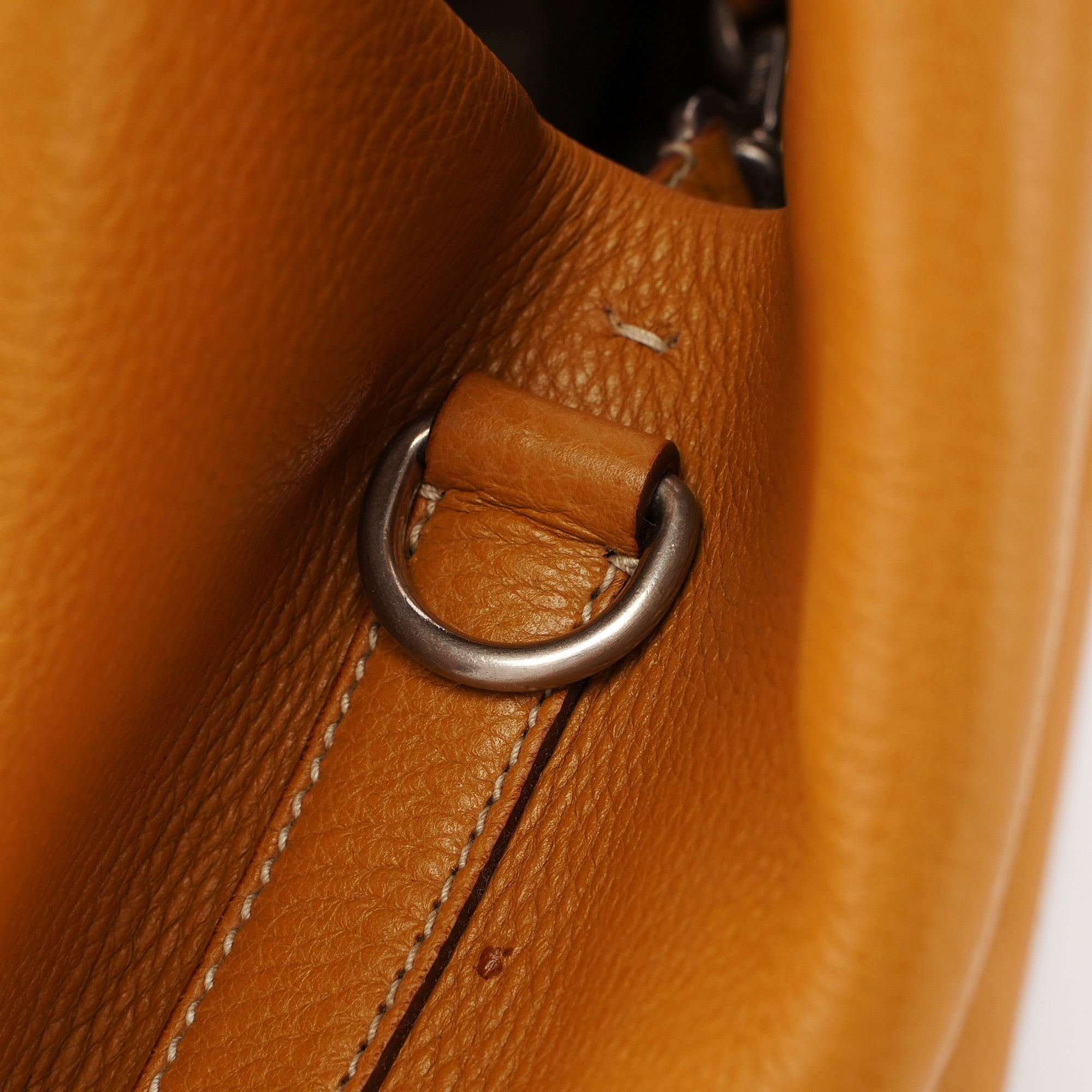 BR2252 Beige Leather Tote Bag
