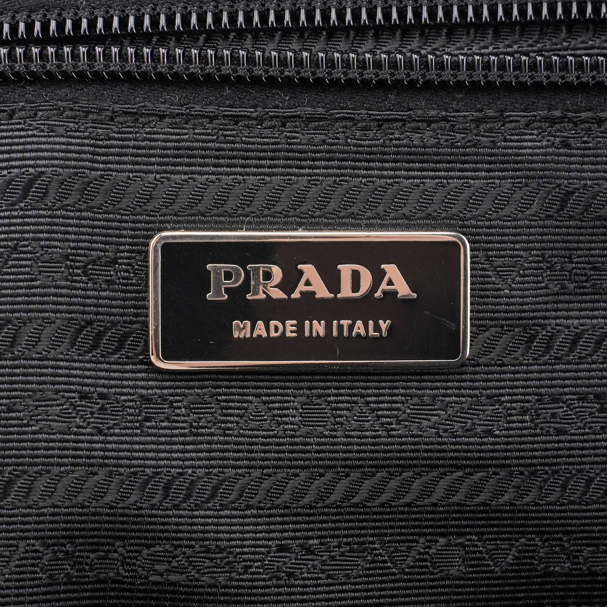 BR3698 Black Tessuto Tote