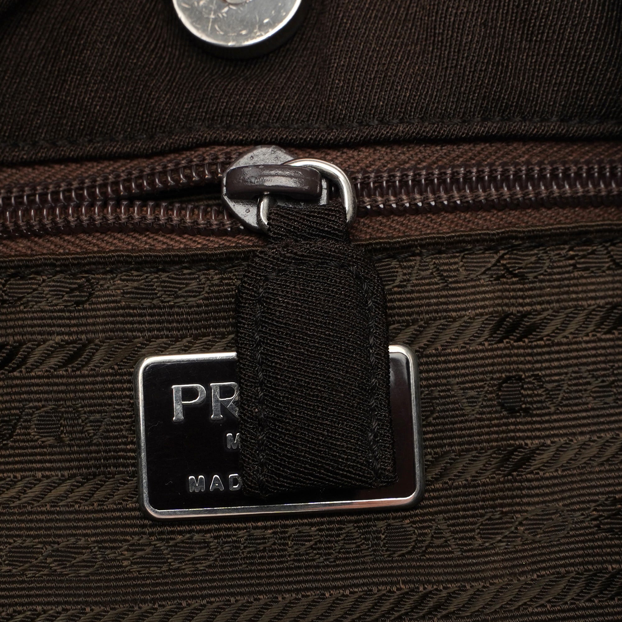 Brown Mesh Plastic Chain Shoulder Bag