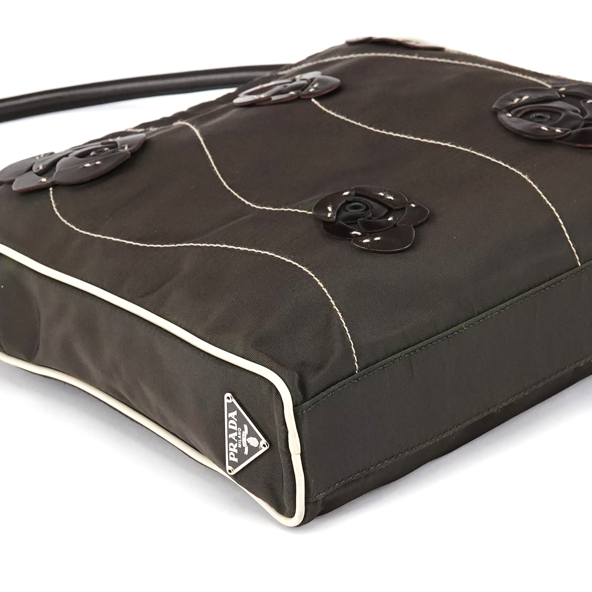 Brown Tessuto Floral Appliqué Shoulder Bag