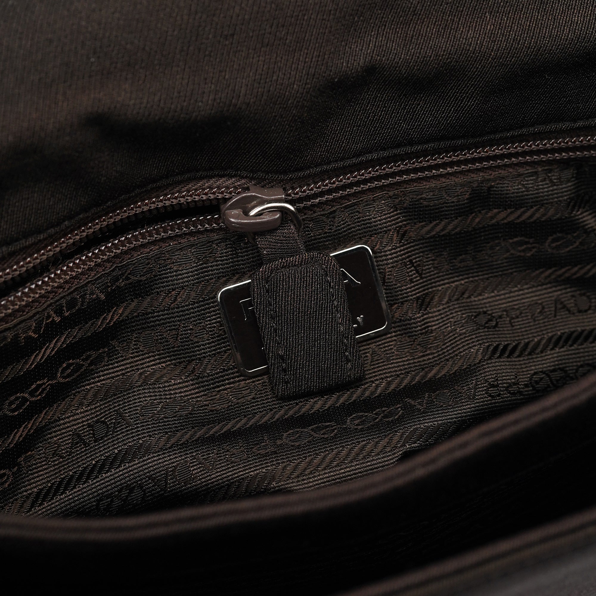 Brown Tessuto Swing Chain Shoulder Bag