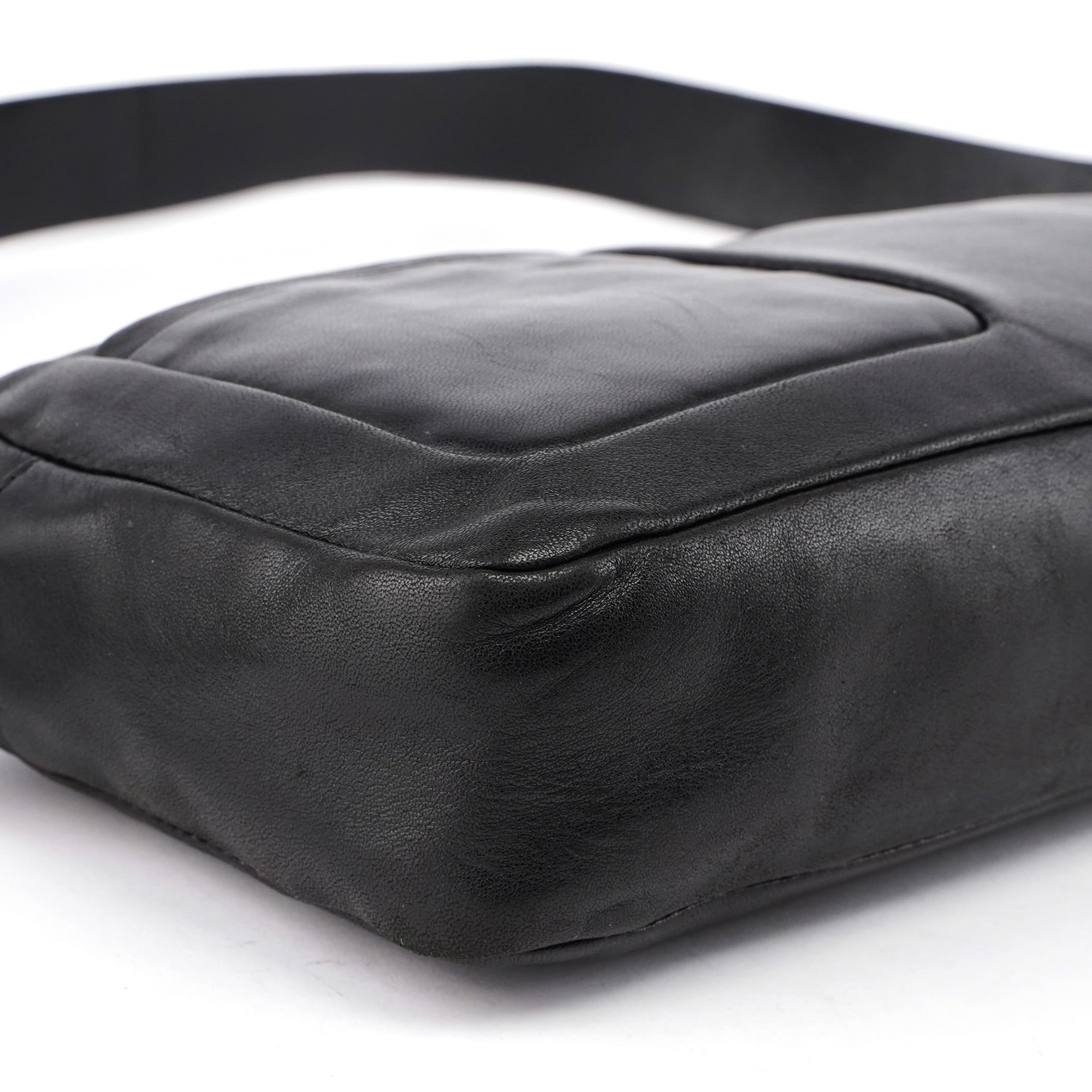 BT0054 Black Nappa Box Shoulder Bag
