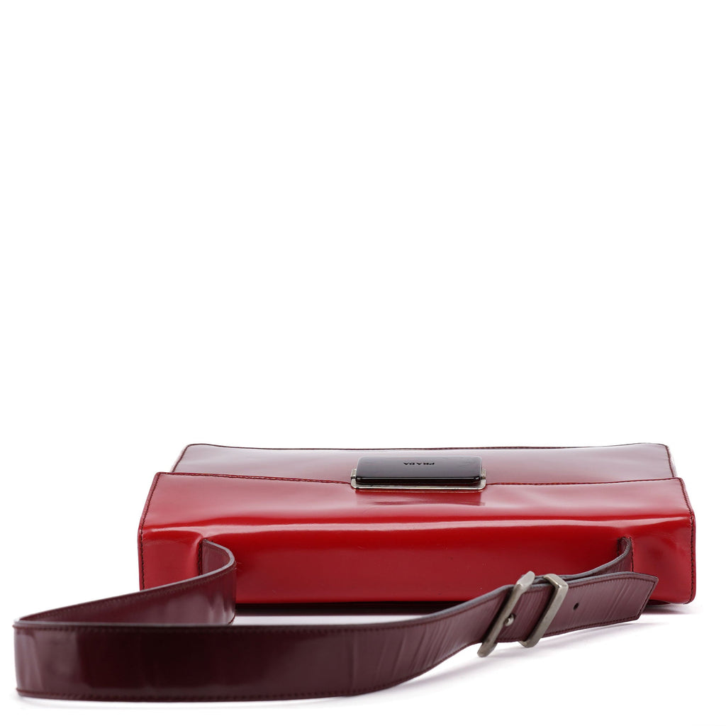 Burgundy Gradient Spazzolato Buckle Shoulder Bag