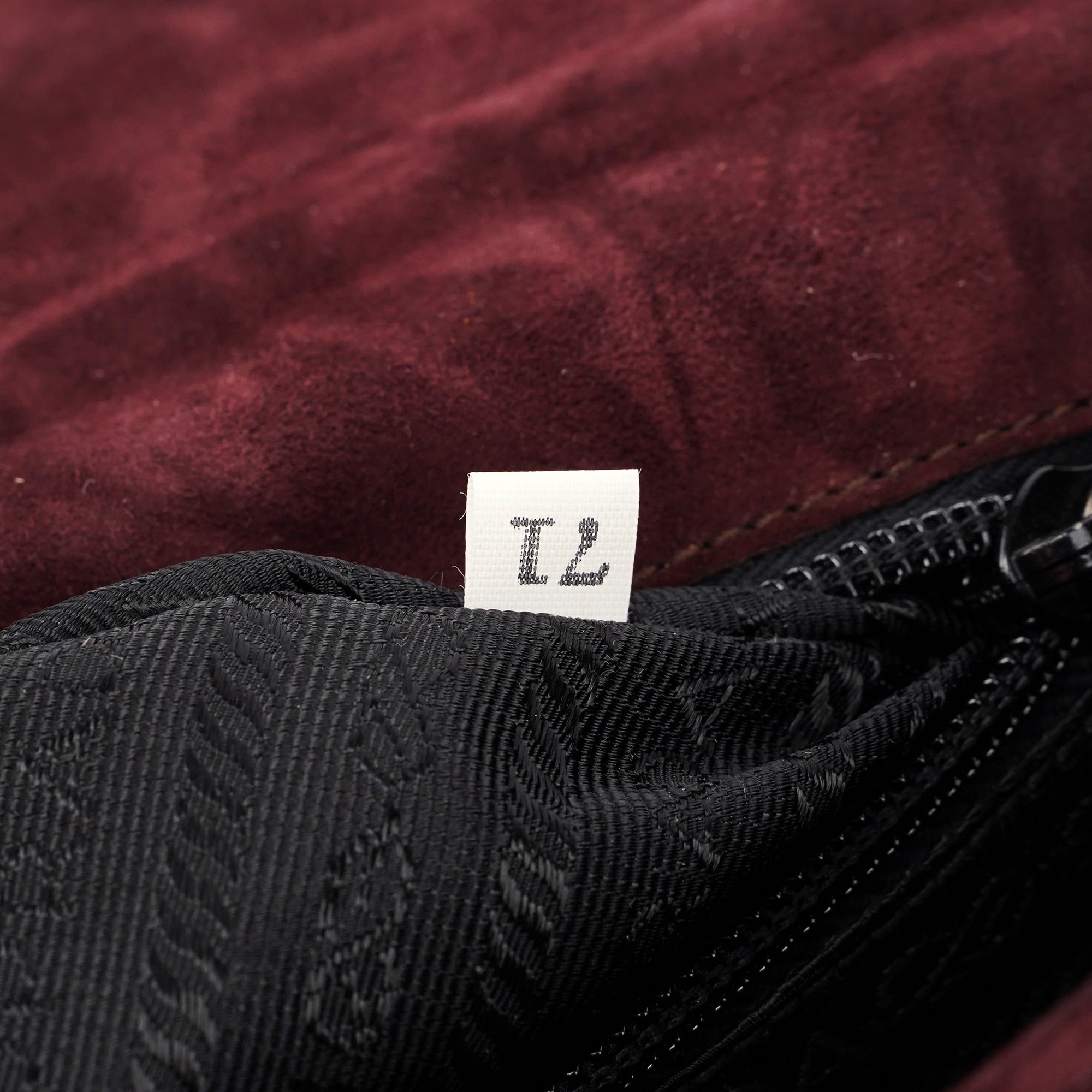 Burgundy Tie Dye Plastic Handle Shoulder Bag