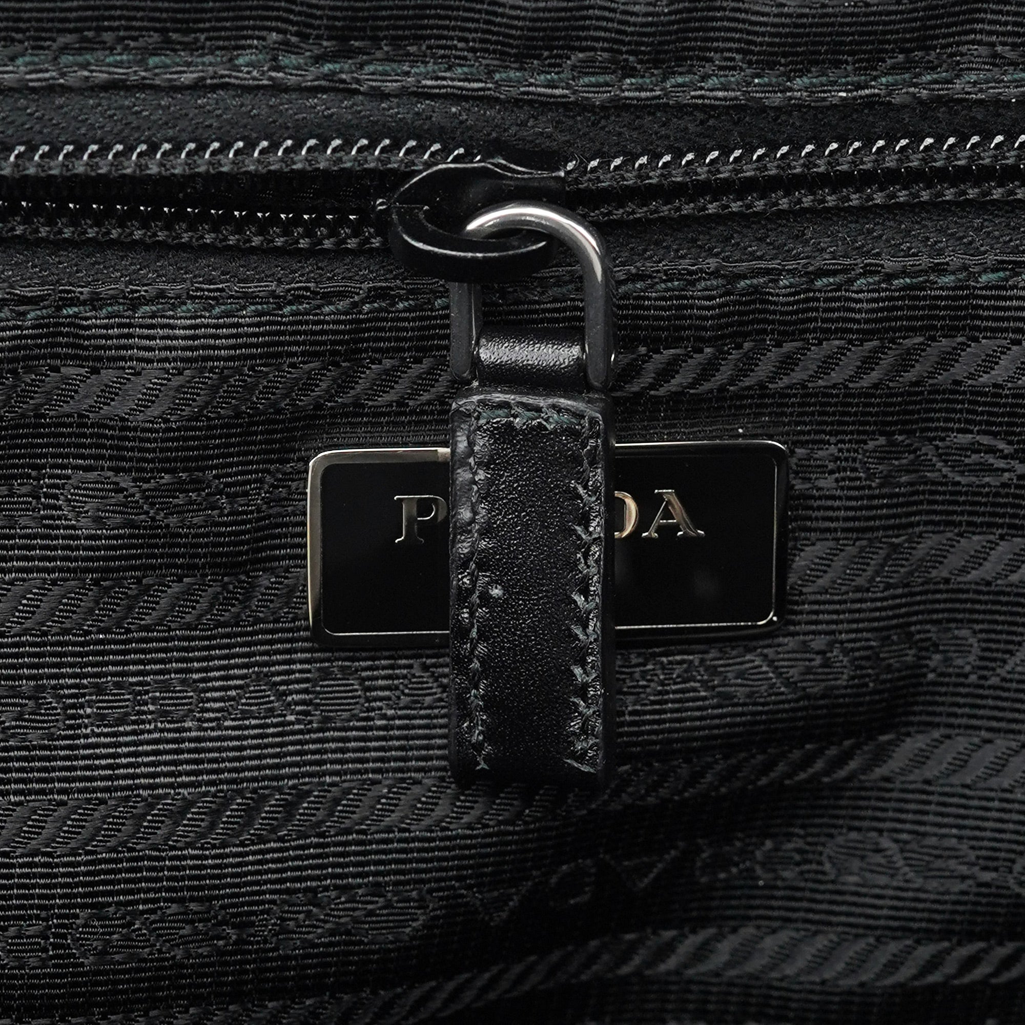 BZ2811 Black Tessuto Vela Backpack