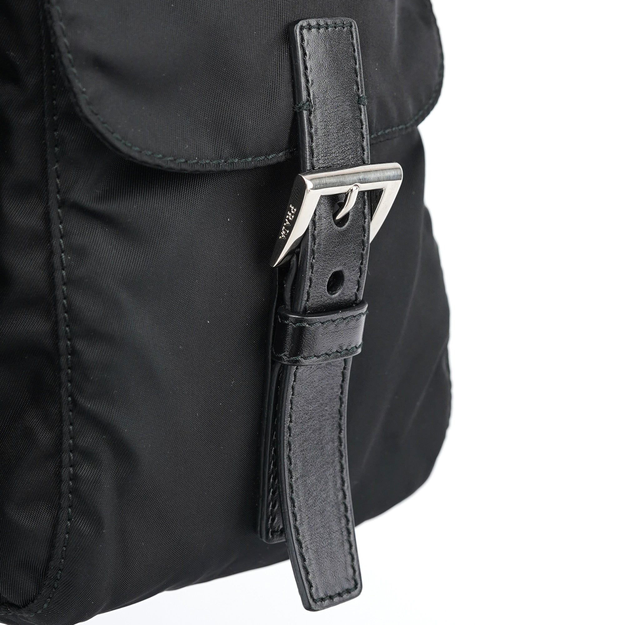 BZ2811 Black Tessuto Vela Backpack