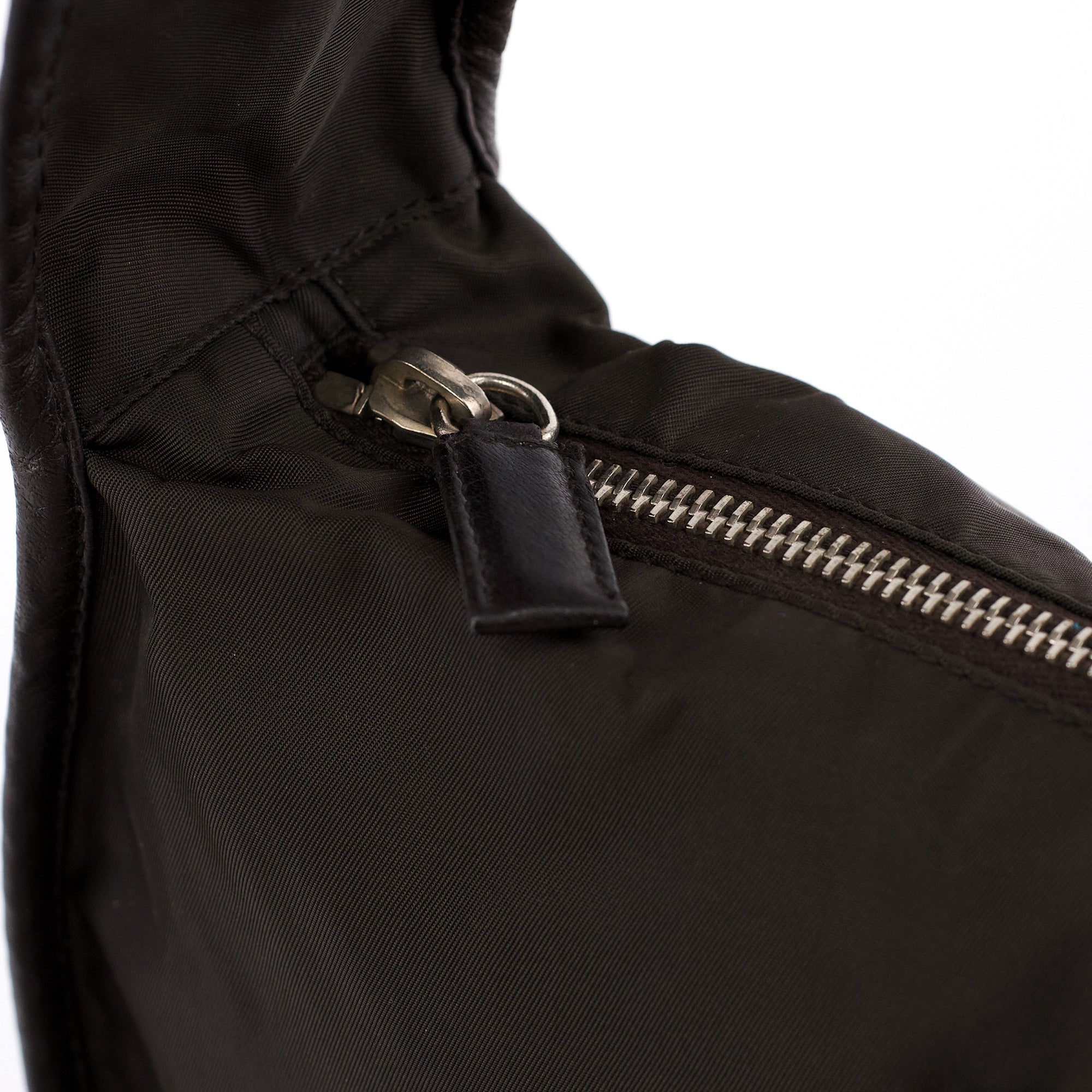 Military Green Tessuto Hobo Shoulder Bag