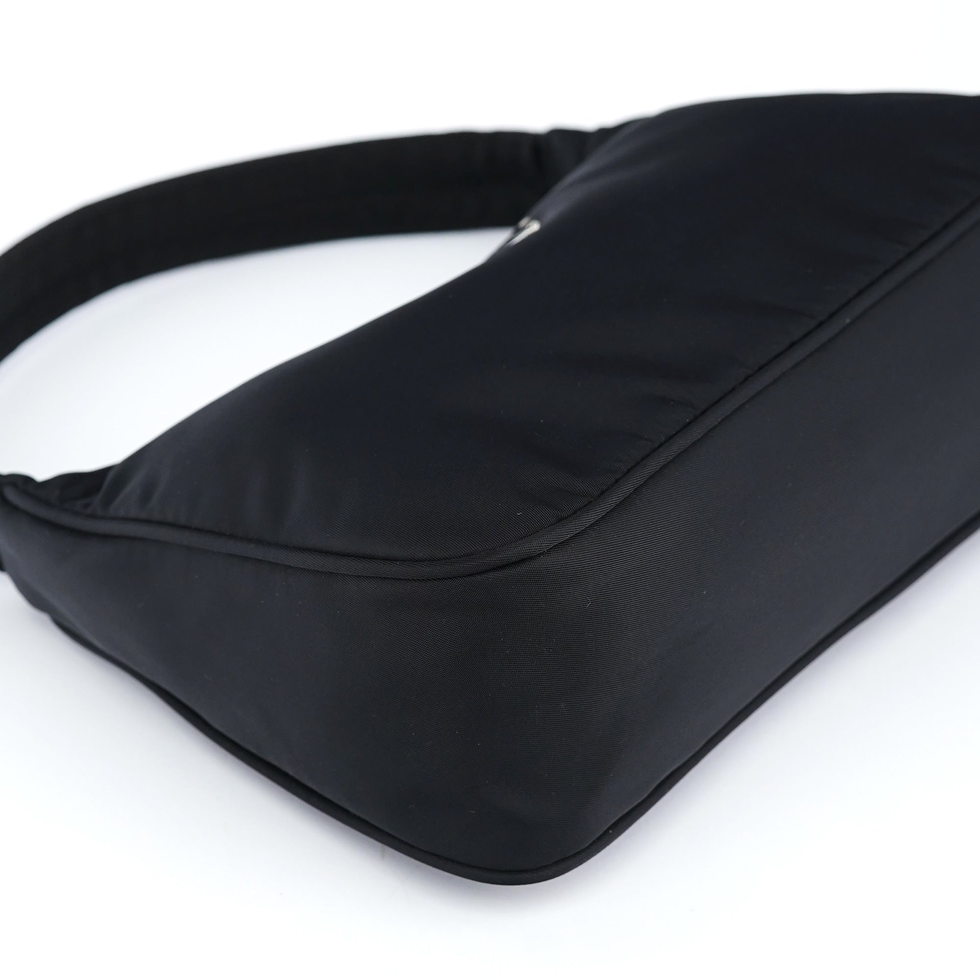 MV515 Black Tessuto Mini Hobo Bag
