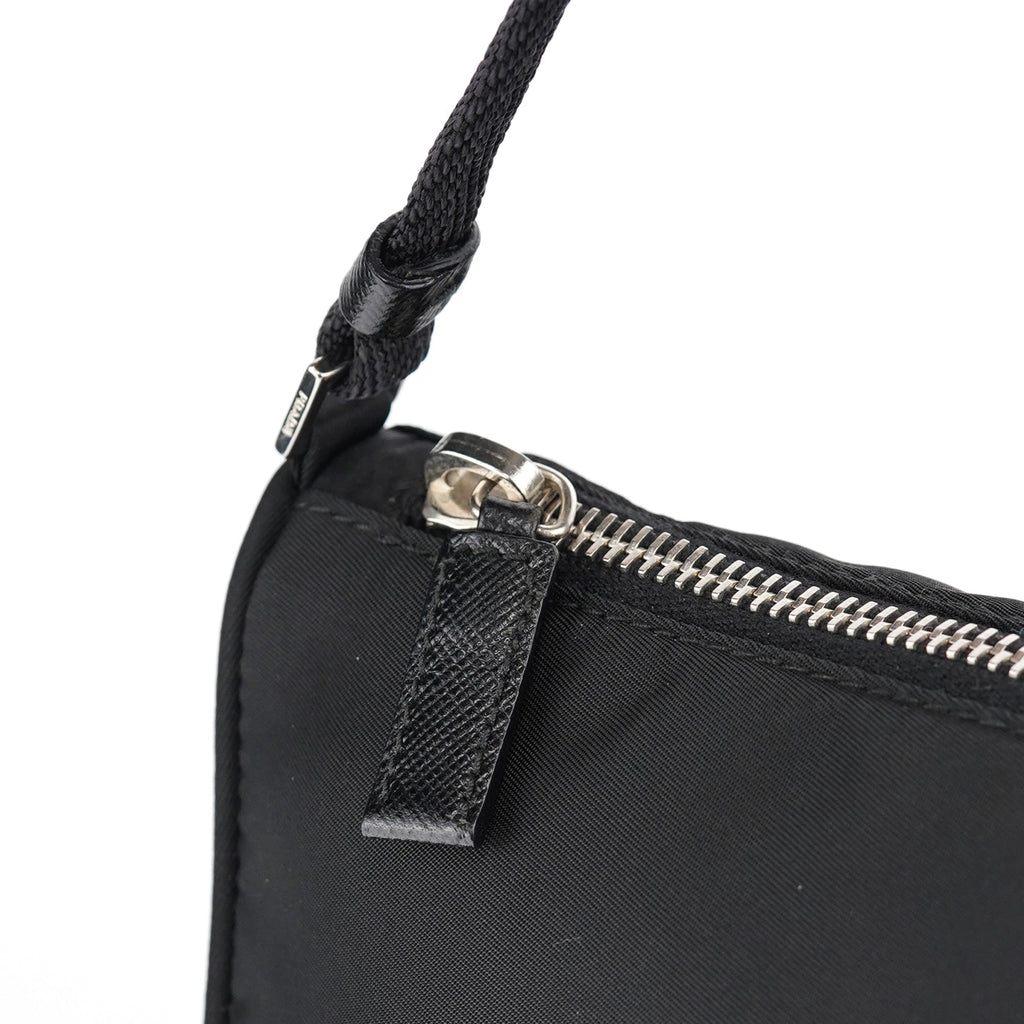 MV633 Black Tessuto Mini Hobo Bag