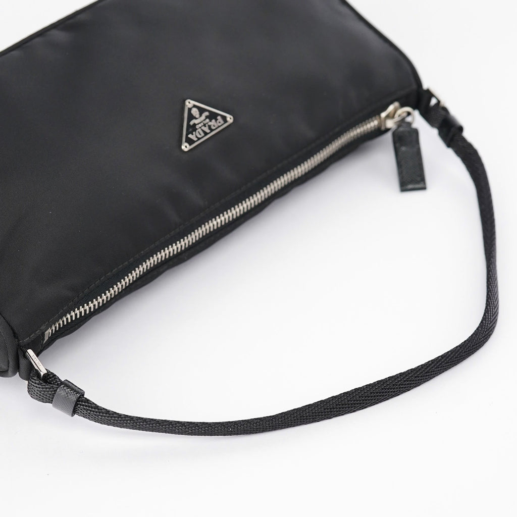 MV633 Black Tessuto Mini Hobo Bag