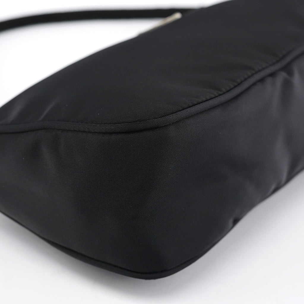MV633 Black Tessuto Mini Hobo Bag