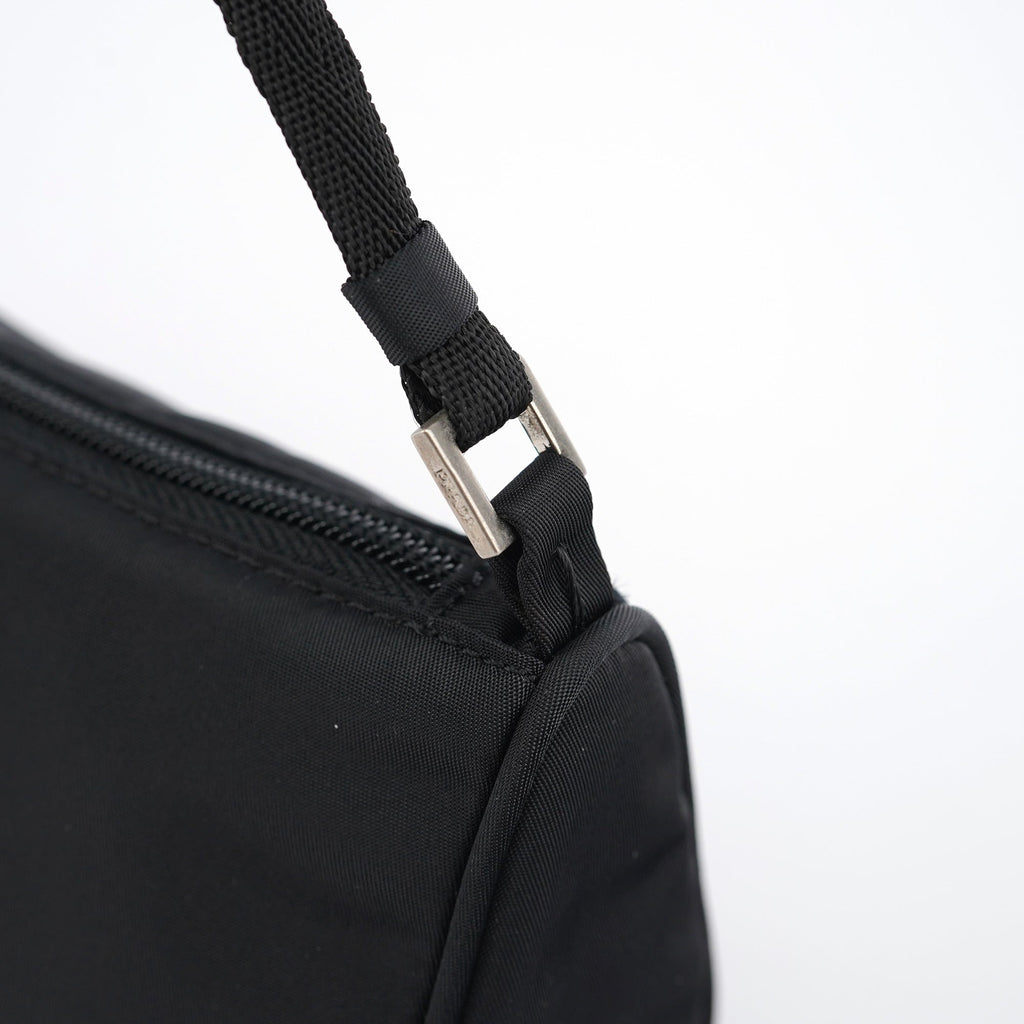 MV633 Black Tessuto Mini Hobo Bag