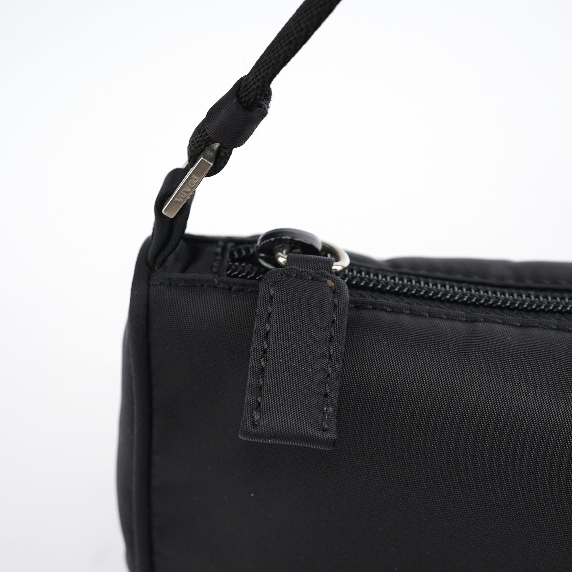 MV633 Black Tessuto Mini Hobo Bag