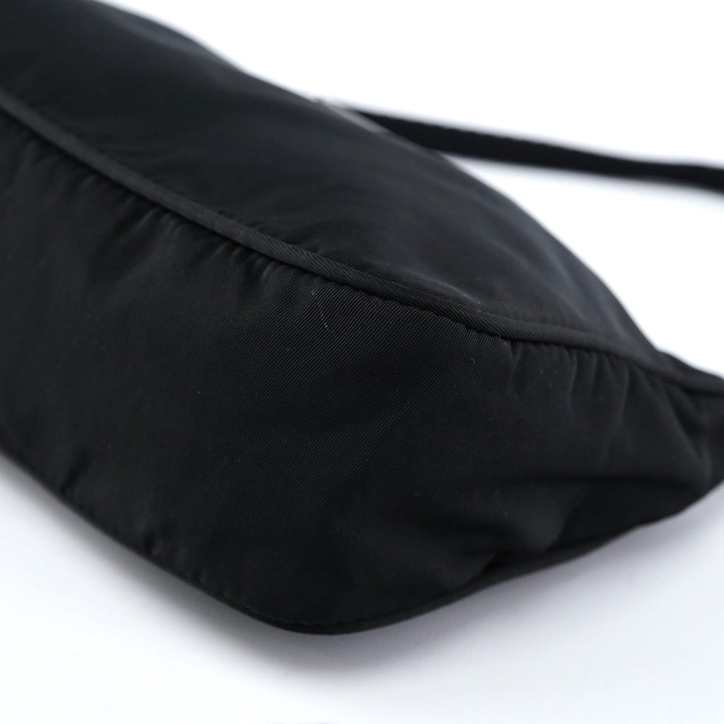 MV633 Black Tessuto Mini Hobo Bag
