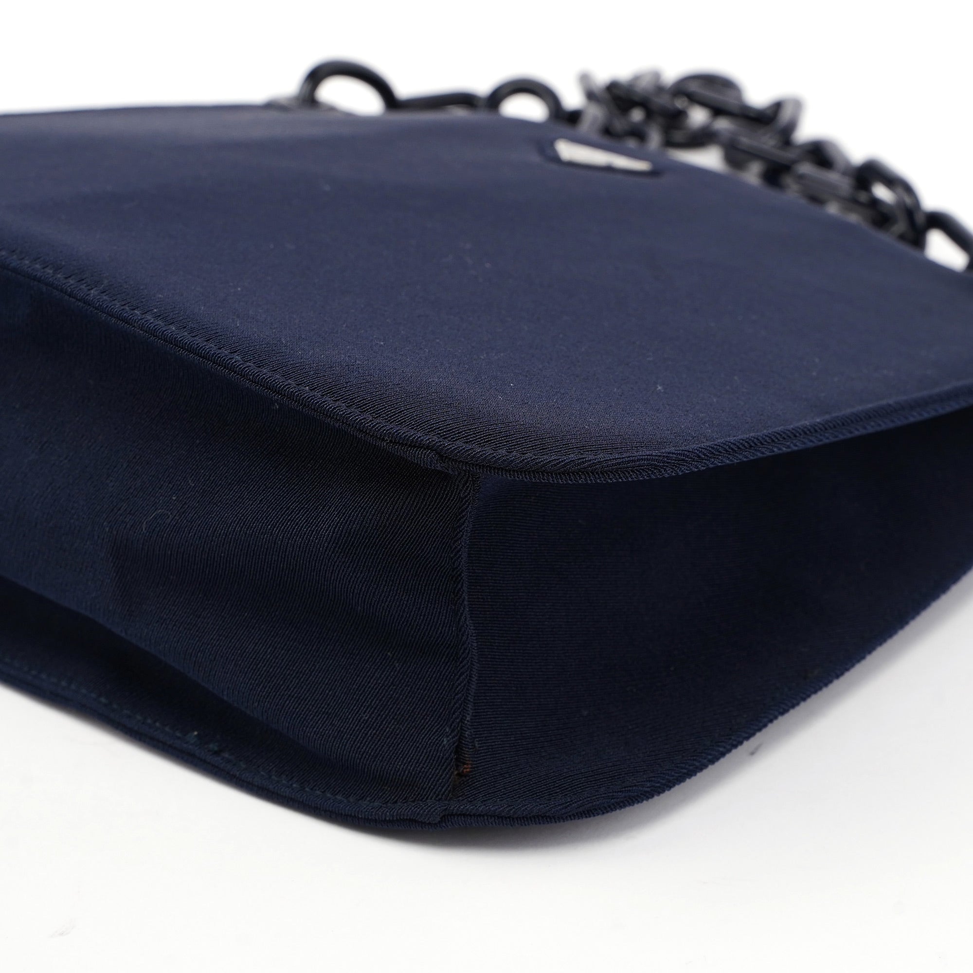 Navy Mesh Plastic Chain Shoulder Bag