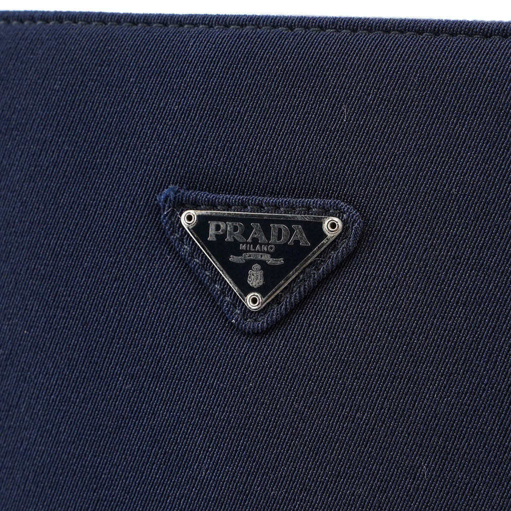 Navy Mesh Plastic Chain Shoulder Bag