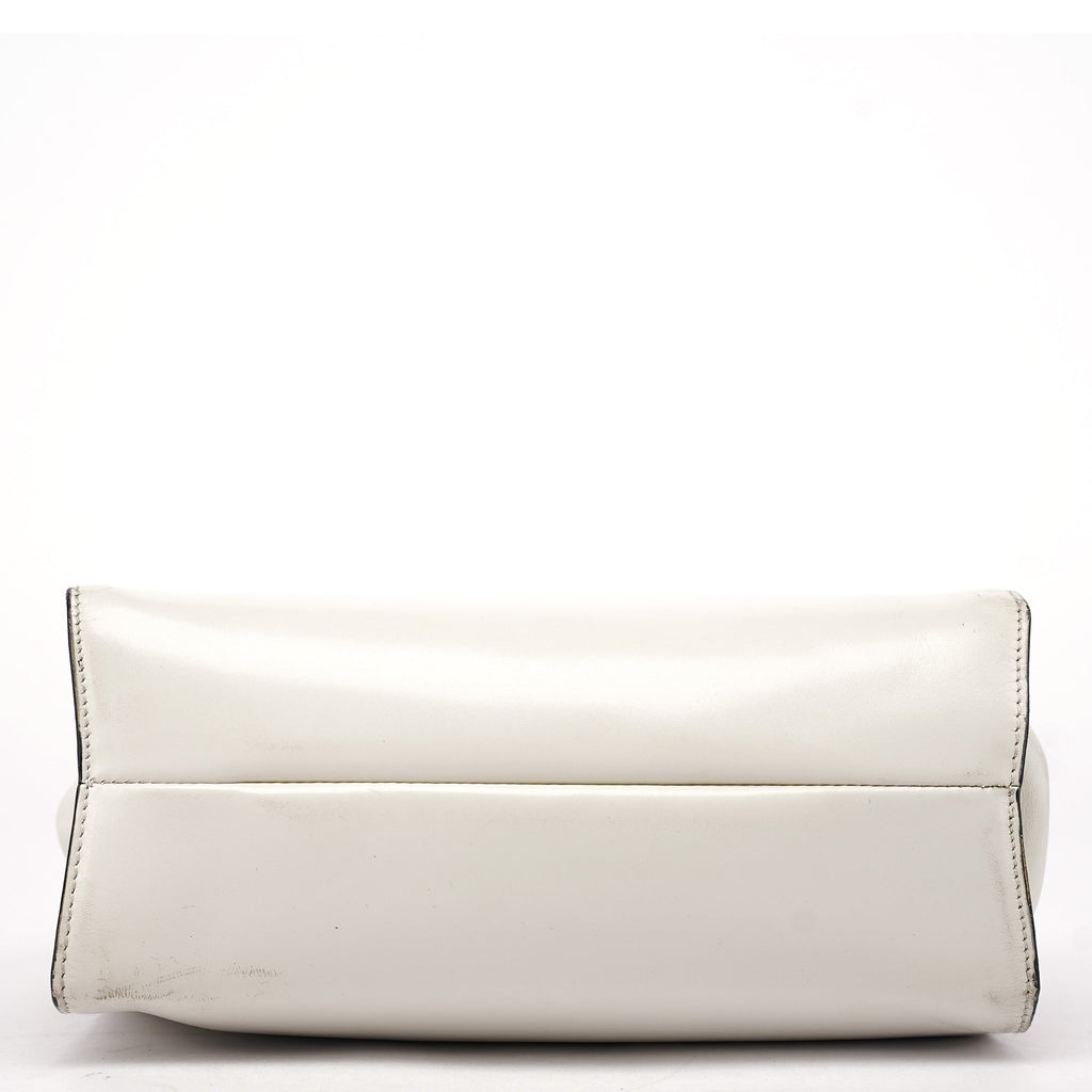 Off White Vitello Chic Shoulder Bag