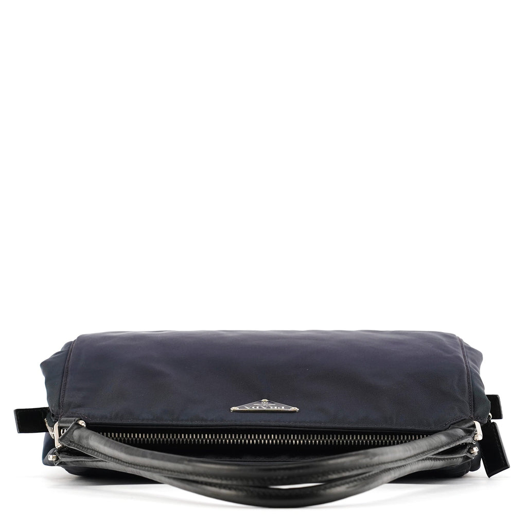 Purple Nylon Tessuto Chic Shoulder Bag