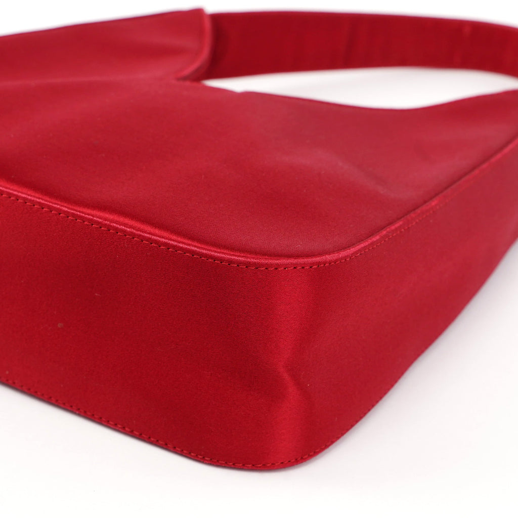 Red Raso Asim Shoulder Bag