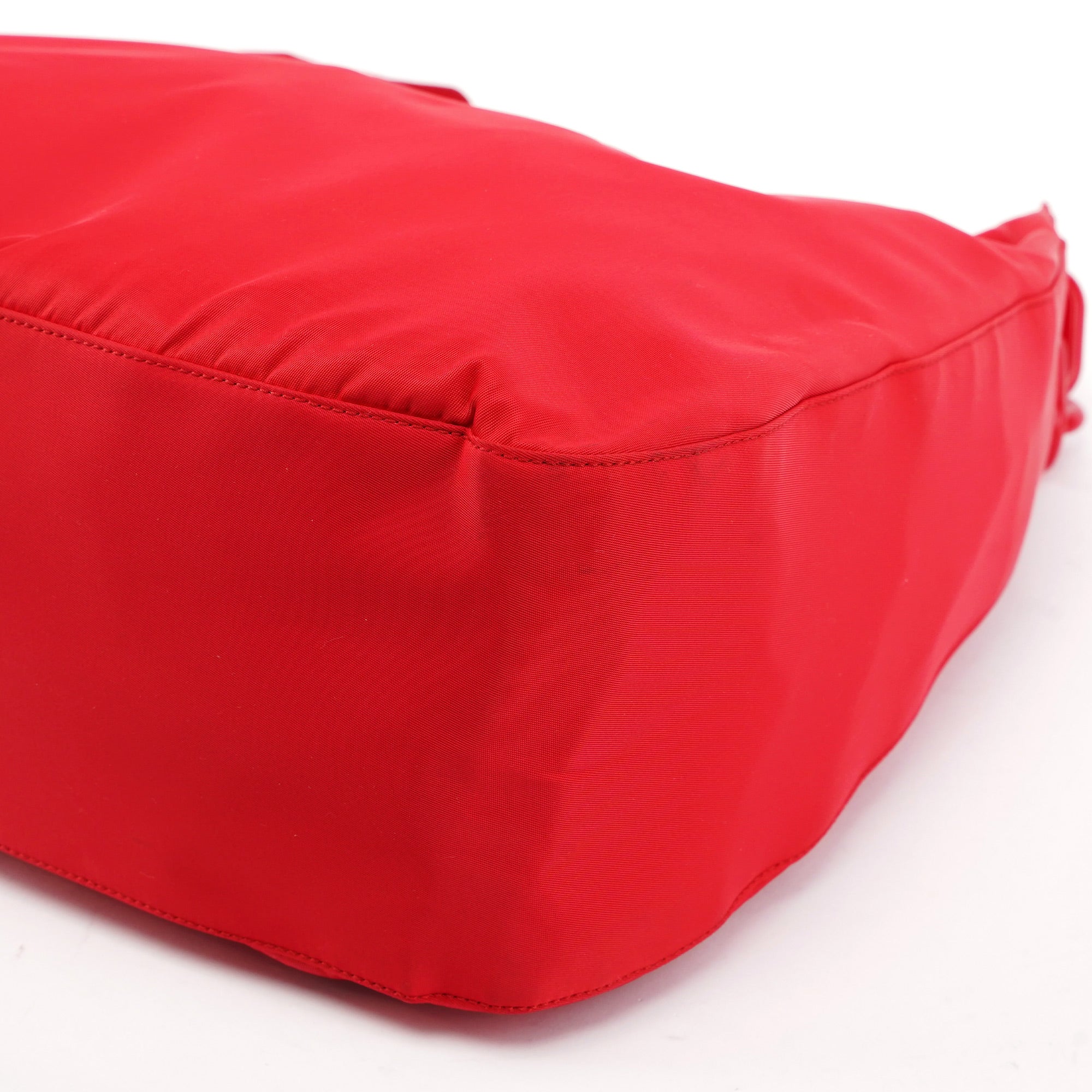 Red Tessuto Plastic Shoulder Bag