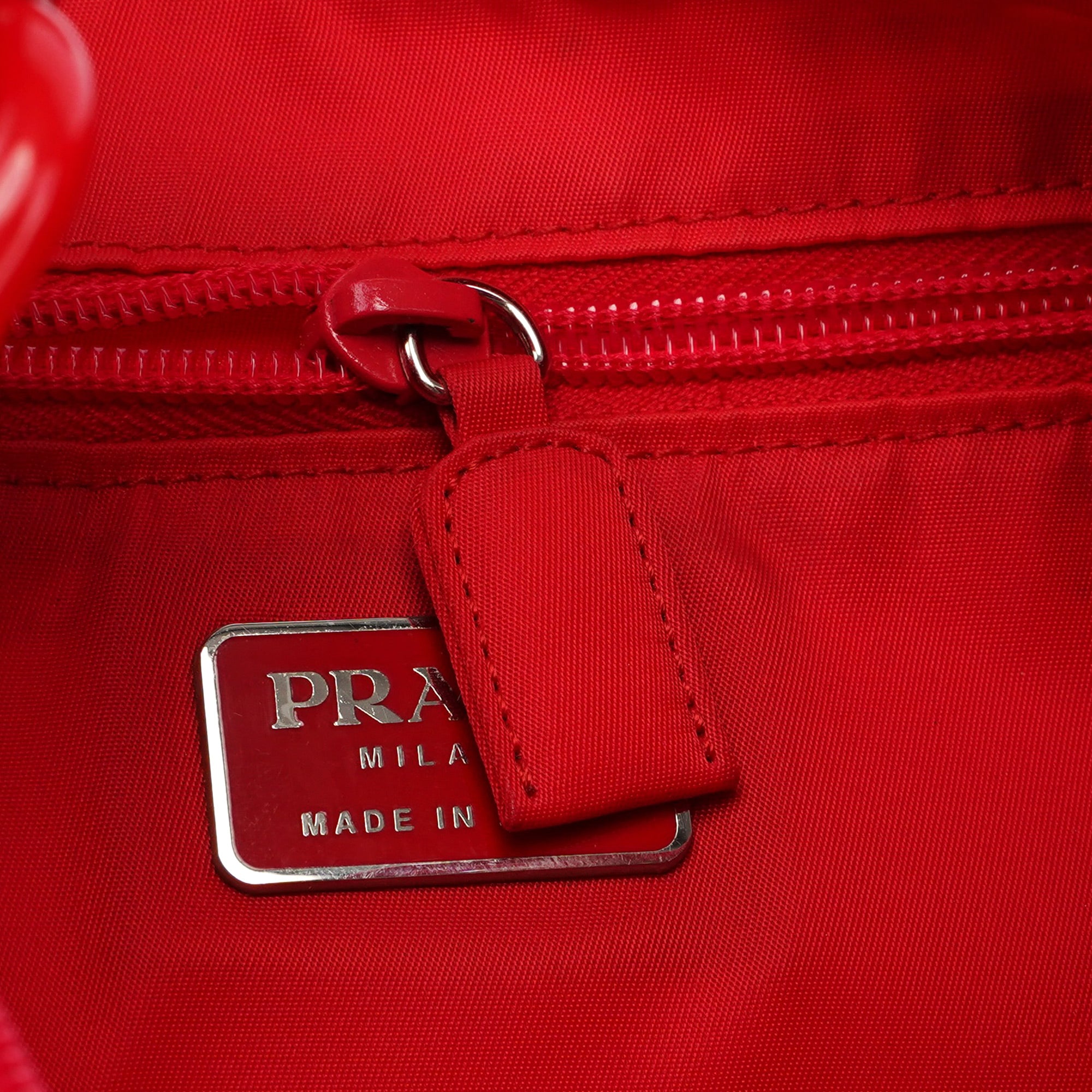 Red Tessuto Plastic Shoulder Bag