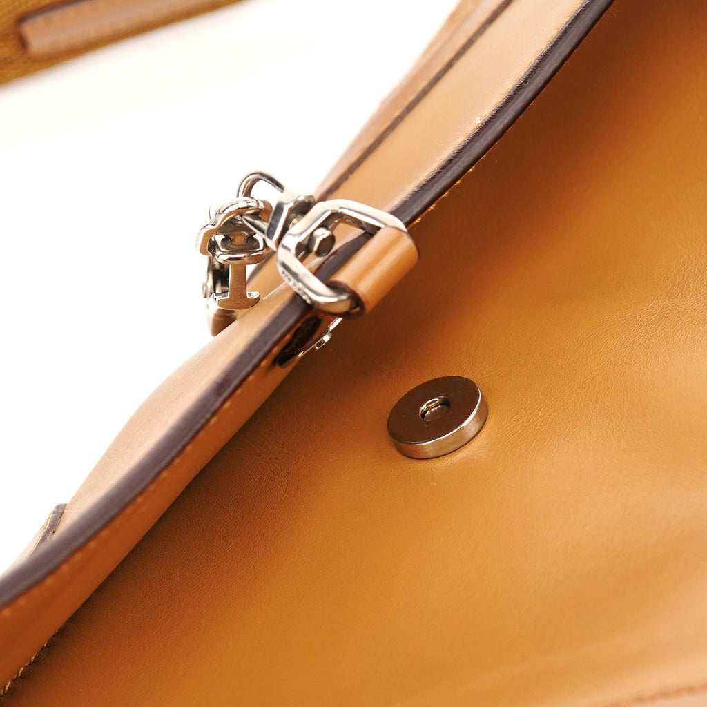 Spring 2000 Beige Calfskin Hobo Shoulder Bag