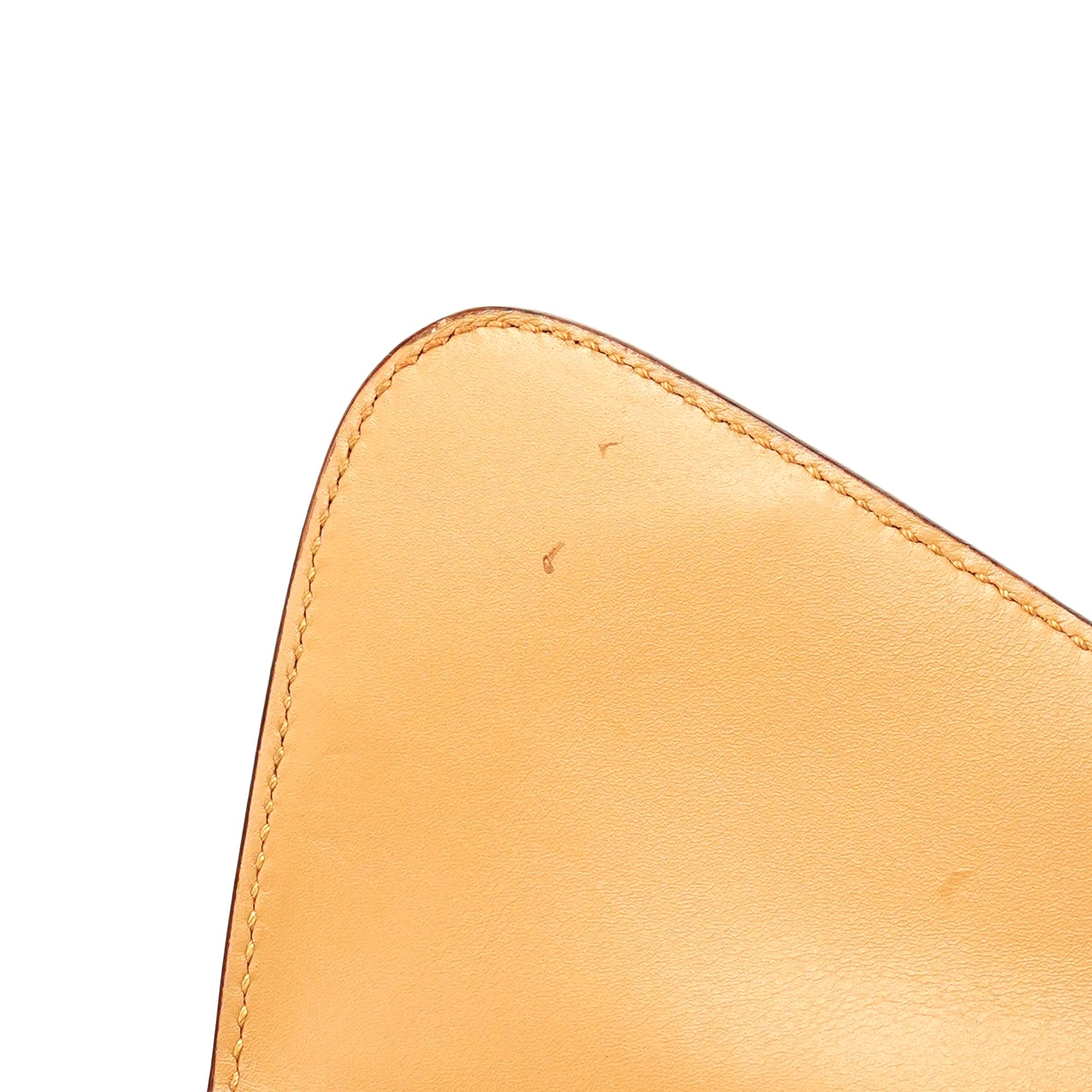 Spring 2000 Beige Calfskin Hobo Shoulder Bag