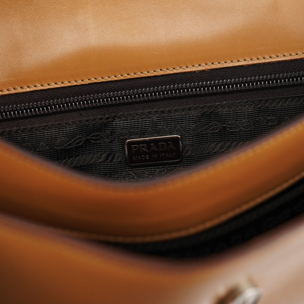 Spring 2000 Beige Calfskin Top Handle Bag