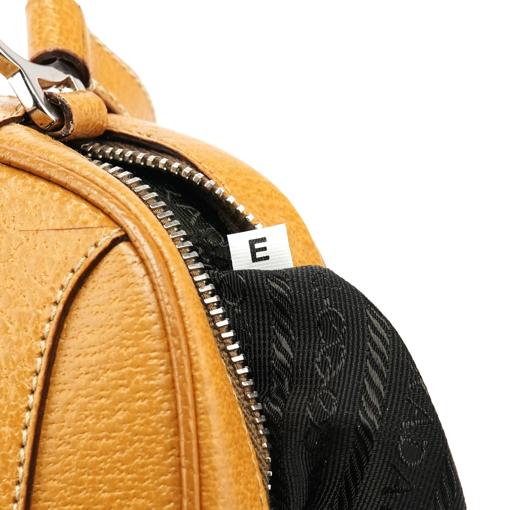 Spring 2000 Beige Leather Shoulder Bag