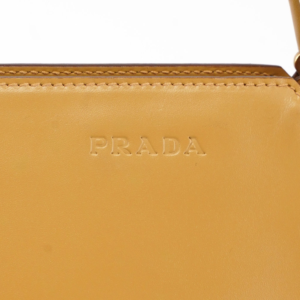 Yellow Vitello Chic Shoulder Bag