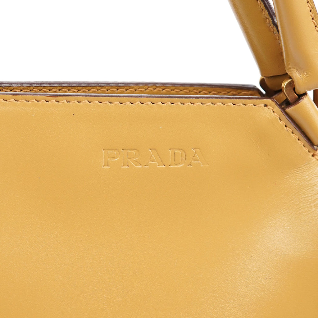 Yellow Vitello Chic Shoulder Bag