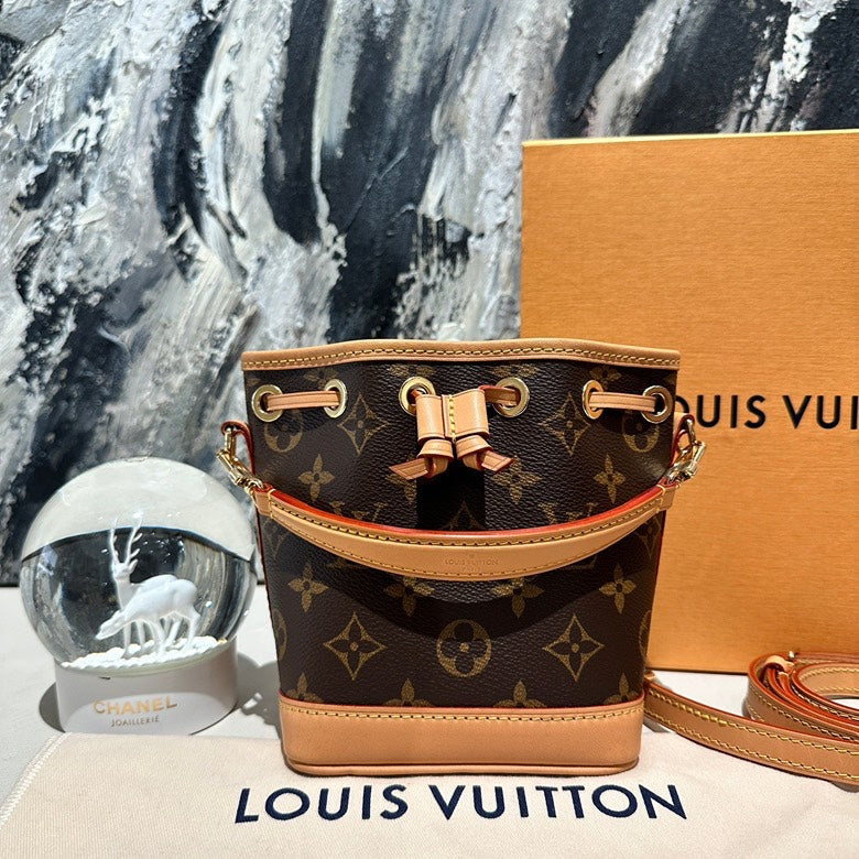Lv Noe bb bucket monogram 12306