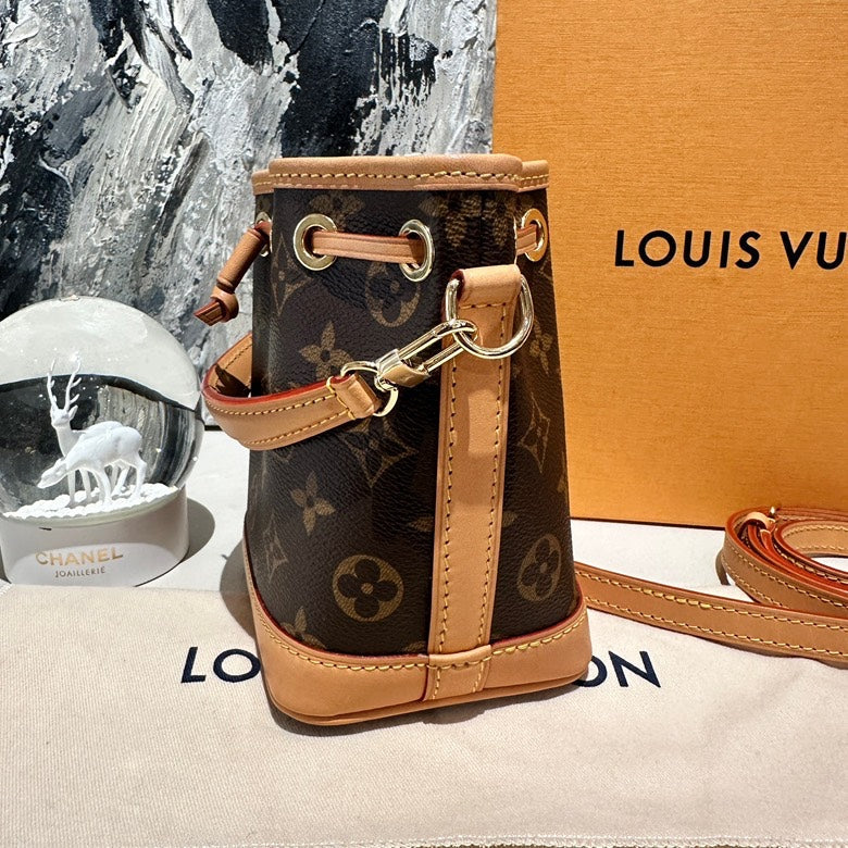 Lv Noe bb bucket monogram 12306