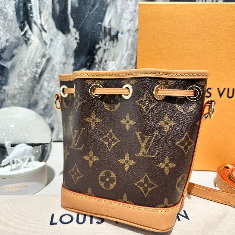 Lv Noe bb bucket monogram 12306