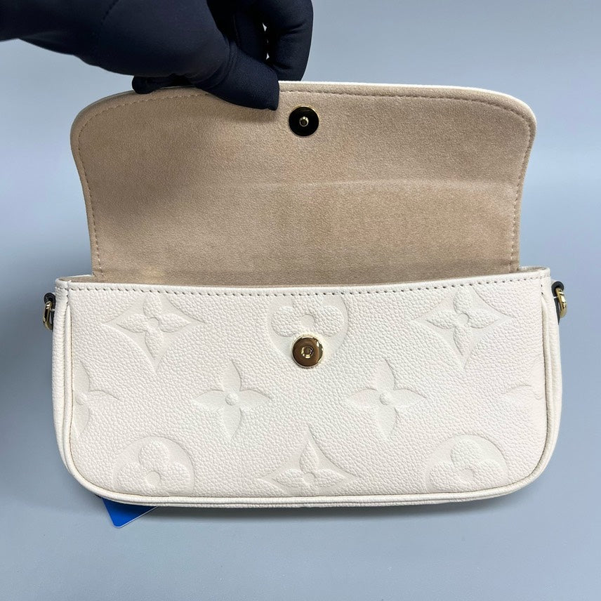 LV ivy Bag 23*12cm XJ15001