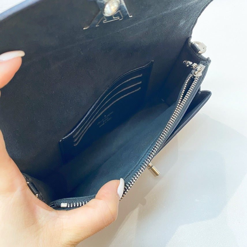 LV Mylockme woc Black 19*12.5*4.5cm