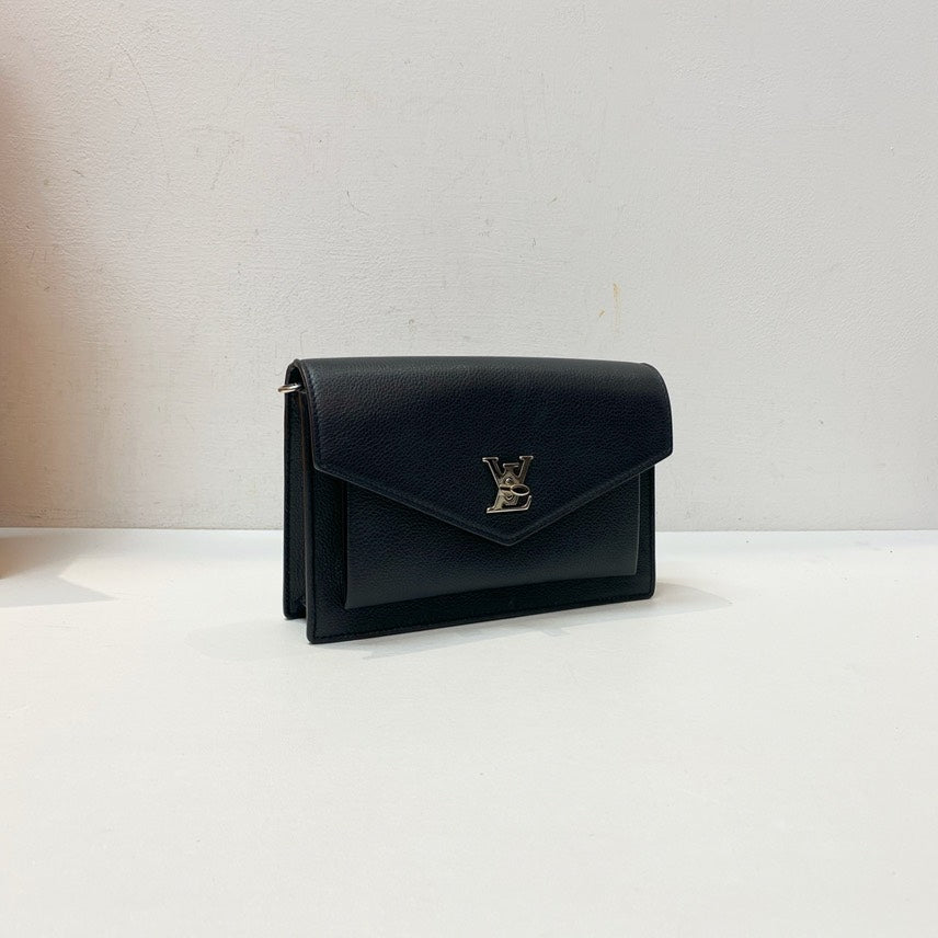 LV Mylockme woc Black 19*12.5*4.5cm