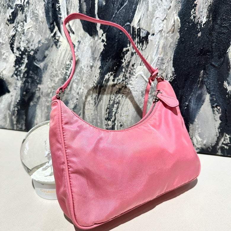 Prada hobo pink nylon12205