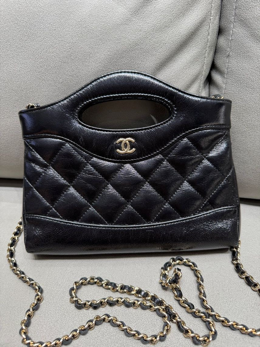 Chanel 31bag nano Black GA282G3G  20.5*17*3.5cm