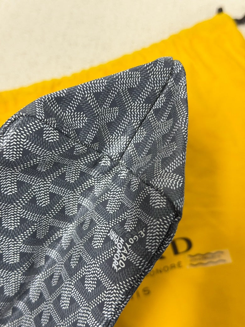 goyard bag