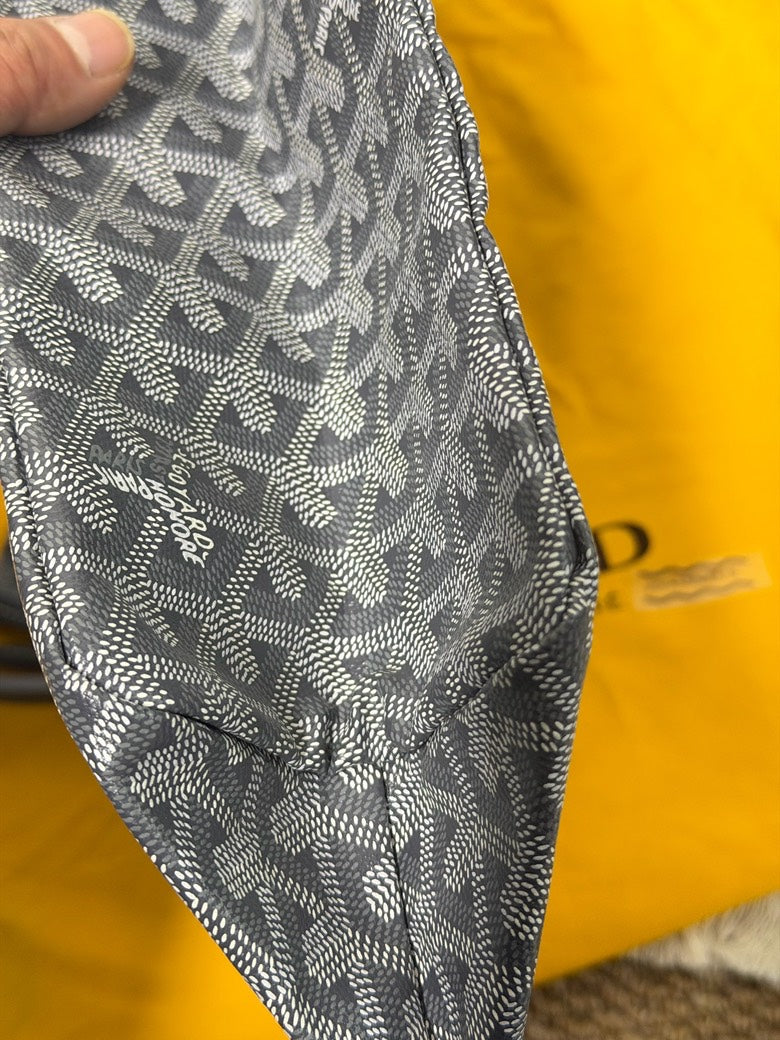 goyard bag