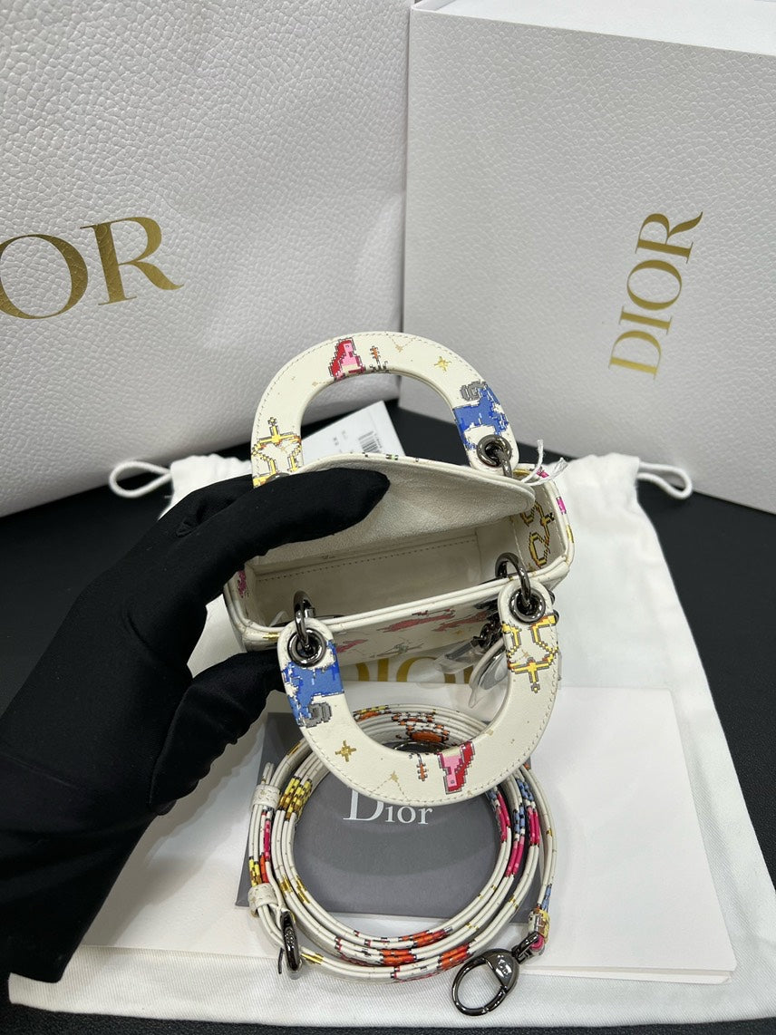 Unused DIOR Lady Super mini Fullset 12x10x5cm 2022