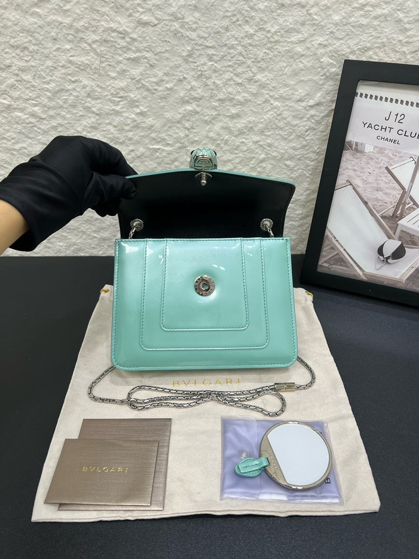 Bvlgari Serpenti Bag 20x15x3cm