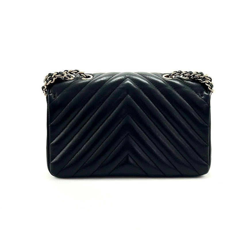 CHANEL Bag Black 2019year 20.5*12.5*6cm 3072601315014